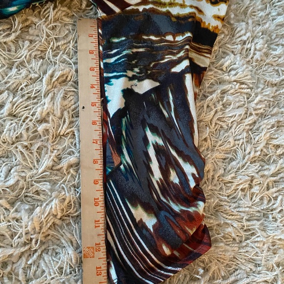 Avenue Tunic Top Blouse - Picture 10 of 16